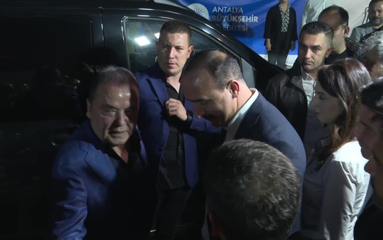 Başkan Böcek: Antalya Büyükşehir Belediyesi'nin hiçbir borcu yok