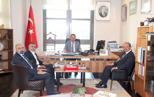 Sağlık-Sen Genel Başkanı Cumhurbaşkanlığı İdari İşler Başkanlığı'na ziyaret gerçekleştirdi