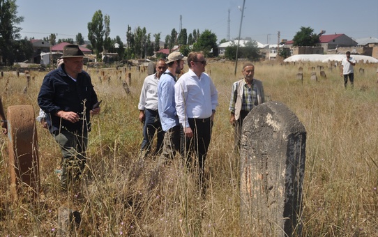 Muş'un Bulanık ilçesinde arkeologlar tarihi mekanlarda inceleme yaptı