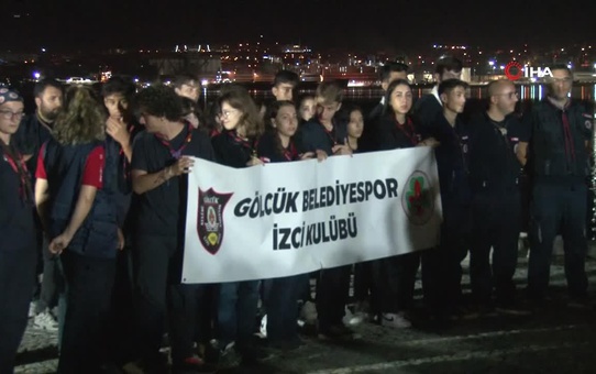 17 Ağustos Depremi'nin 25. yıl dönümünde hayatını kaybedenler anıldı