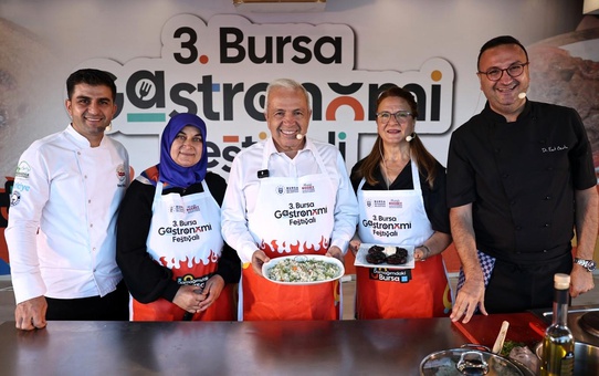 Gastronomi Tırı Nilüfer'de Yerel Lezzetleri Tanıttı