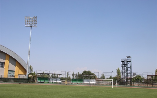 Alagöz Holding Iğdır Futbol Kulübü Stadını 1. Lig Şartlarına Uygun Hale Getirdi