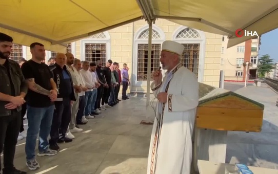 Oto Yıkama Dükkanında Arkadaşını Bıçaklayarak Öldüren Sanığa 18 Yıla Kadar Hapis Cezası Talep Edildi
