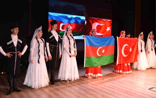 Antalya'da 'Azerbaycan Kültür ve Sanat Günü' Etkinliği Gerçekleşti
