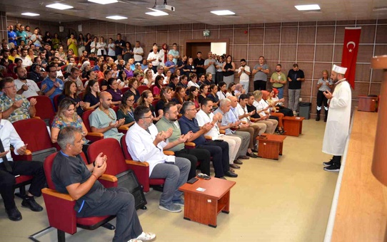 Alanya'da Sağlık Memuru İçin Anma Töreni