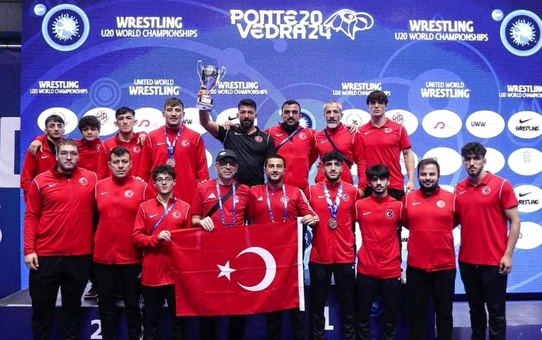 Sakarya Büyükşehirli Sporcular Dünya Şampiyonasında Başarı Yakaladı