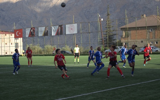 Fatih Vatan Spor, Hakkarigücü'nü Mağlup Etti