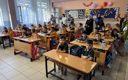 Kocaeli'de İlköğretim Haftası Töreni