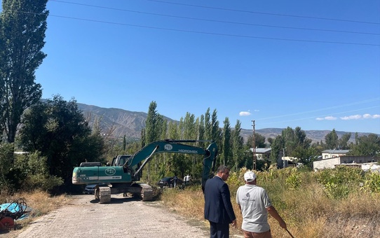 Akıncılar'da Sulama Kanalları Temizlendi