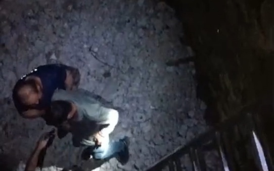 Van'da çukura düşen adam cep telefonu sinyaliyle bulundu