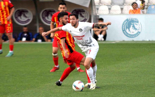 Çorum FK, Yeni Malatyaspor'u 4-0 Yendi