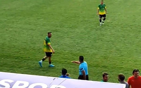Eskişehirspor ile 1966 Edremit Belediyespor Maçında İlginç VAR Olayı