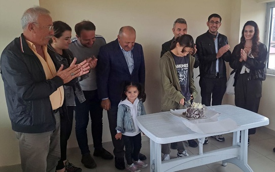 Şehit Polis Memurunun Kızı Emine Bera'nın 14. Yaş Doğum Günü Kutlandı