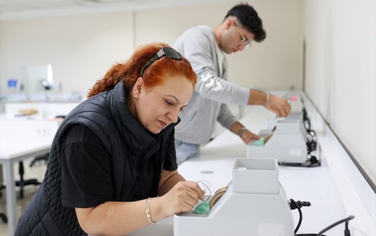 52 Yaşında Yeniden Öğrenci Oldu