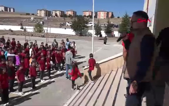 Sivas'ta İtfaiye Haftası'nda Sürpriz Kutlama
