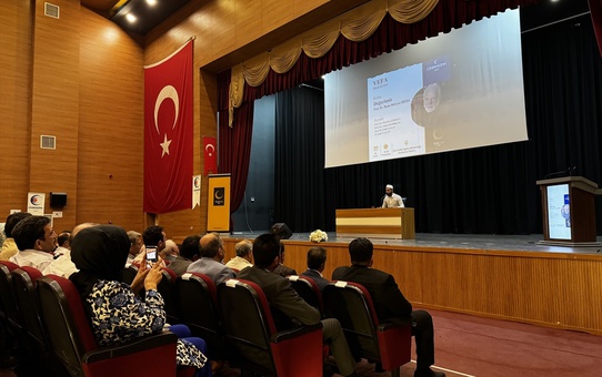 İhsan Süreyya Sırma İçin Vefa Programı