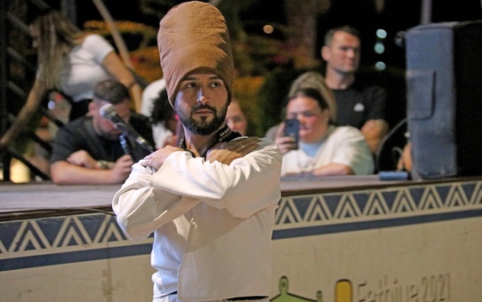 Fethiye'de Uluslararası Halk Oyunları Festivali