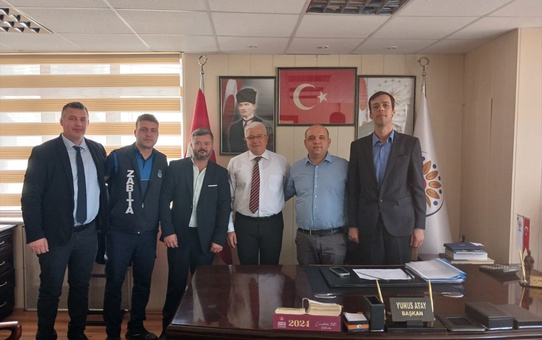 Meriç Derneği Kaymakam ve Belediye Başkanı'nı Ziyaret Etti
