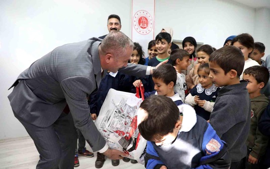 İhtiyaç Sahibi Öğrencilere Kış Yardımı