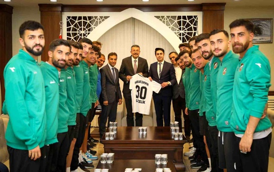 Vali Çelik, Zap Spor Kulübünü Ağırladı