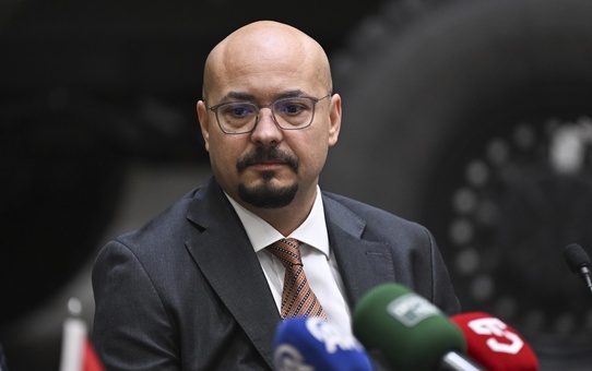 Nurol Holding FNSS'in Tüm Hisselerini Alıyor