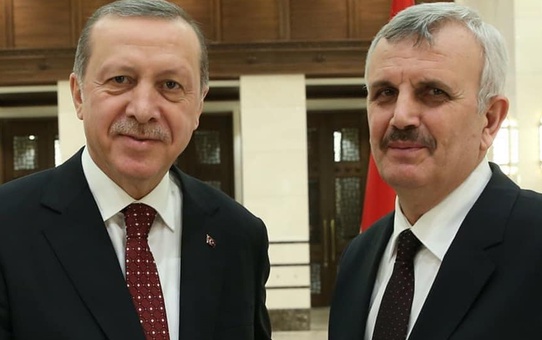 Cumhurbaşkanı Erdoğan'ın özel doktoru, özel hastaneleri topa tuttu