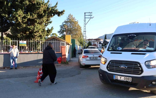Fedakar Baba Erhan Kaya'nın Çocuklara Desteği