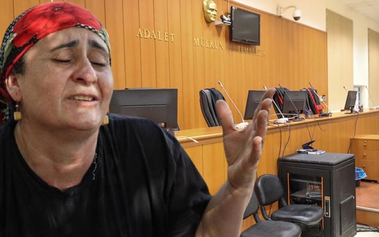 Yüksel Güran'ın kız kardeşi salondan çıkarken ablasına 'Allah büyüktür' diye seslendi
