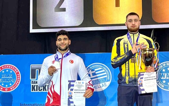 Hakan Koç, Avrupa Kickboks Şampiyonasında İkincilik Elde Etti