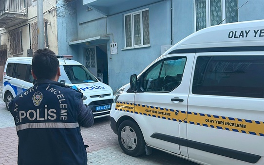 Uşak'ta Oğul, Annesini Bıçakladı