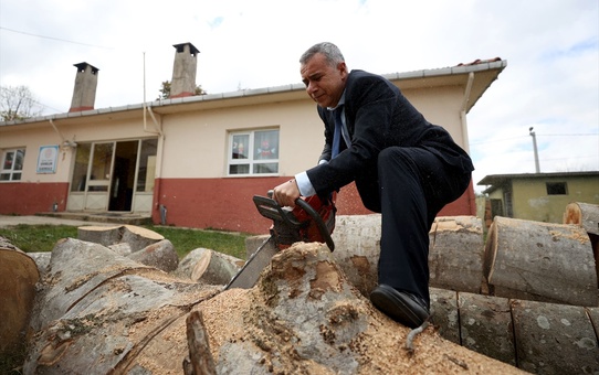 Köyde Kışa Hazırlık: Öğrenciler İçin Ihlamur Çayı