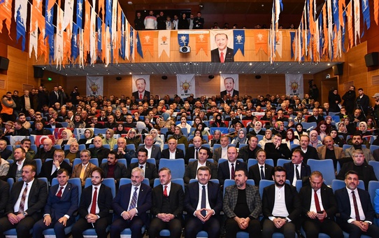 AK Parti Genel Başkan Yardımcısı Kandemir, Gümüşhane Merkez İlçe Kongresi'nde konuştu Açıklaması