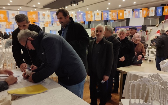 AK Parti Salıpazarı'nda Kongre Yapıldı