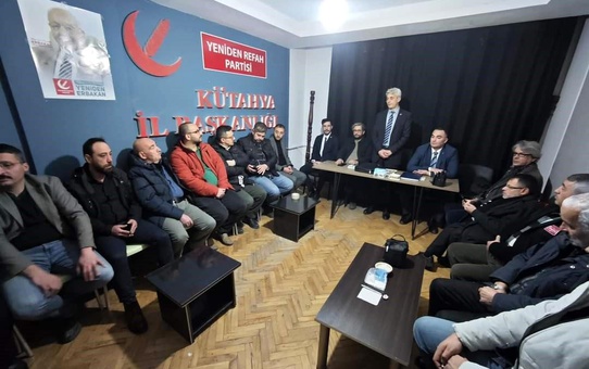 Yeniden Refah Partisi'nde Devir Teslim