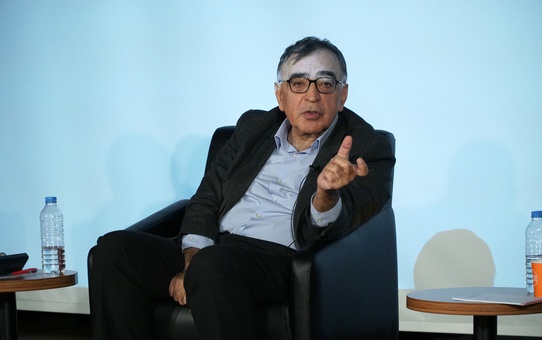 Prof. Dr. Kozanoğlu'ndan Enflasyonla Mücadele Açıklamaları