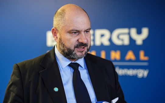 Enerji hatları düğümlenince çözüm için gözler Türkiye'ye çevrildi