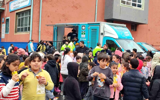 Bahçelievler Belediyesi'nden Öğrencilere Beslenme Desteği