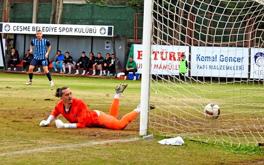 Çeşme Belediyespor Kötü Gidişata Dur Diyemedi, Onur Emre Yaldız Kadro Dışı