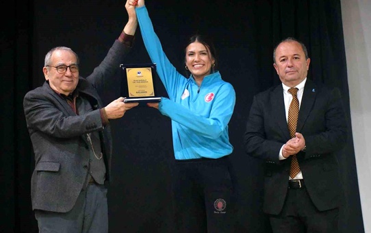 Yunusemre Belediyesi Ruhi Sarıalp'i Andı