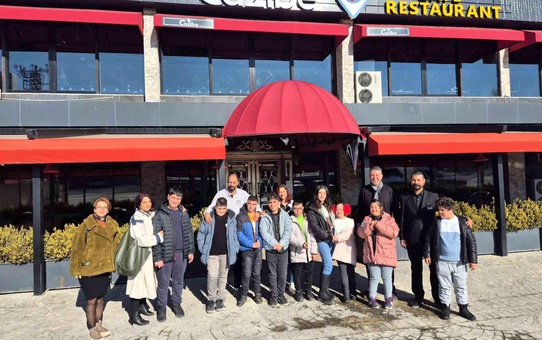 Cazibe Restaurant, Özel Çocukları Misafir Etti