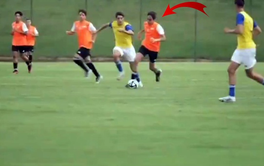 Efsane futbolcunun oğlu da efsane çıktı