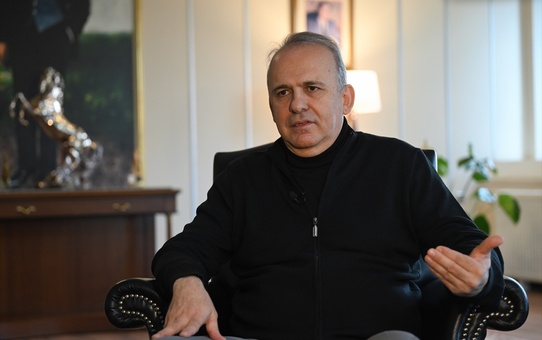 Aydın Menderes'in Demokrasi Vurgusu