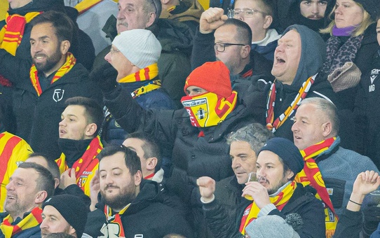 Yıllar sonra memleketine dönen yıldız futbolcuyu kimse tanımadı