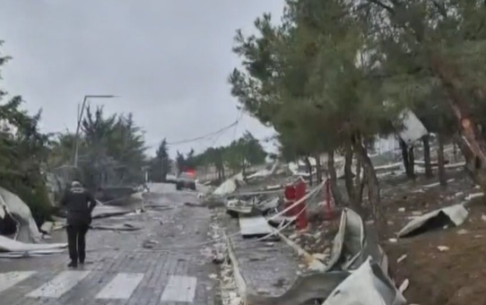Balıkesir'de patlama sonrası olay yerinden ilk görüntüler