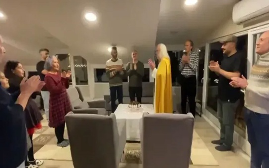 Kendisini Mesih ilan eden Hasan Mezarcı, Noel'de doğum gününü kutladı: