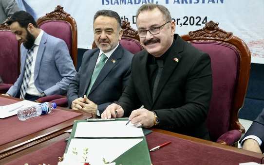 Yunus Emre Enstitüsü İslamabad'da Açıldı