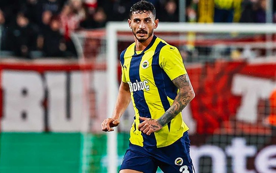 Fenerbahçe'den ayrılması beklenen Samet Akaydin, yıllar sonra bir ilke imza atabilir