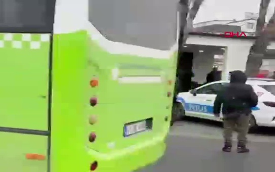 Yolun Karşısına Geçerken Kamyon Çarpan Kadın Hayatını Kaybetti