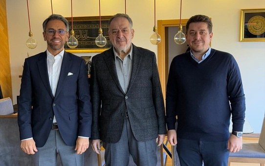 Mustafa Şener Hareket'te İcracı Üye Oldu
