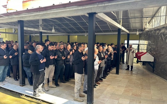 Kıbrıs Gazisi Mehmet Özmen Son Yolculuğuna Uğurlandı